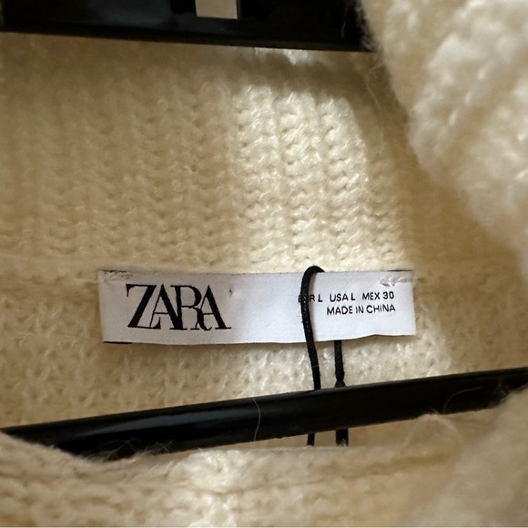 Zara Womens Cowl Neck Ribbed Knit Sweater Sz Large Cream Oversized Pullover - Picture 7 of 7